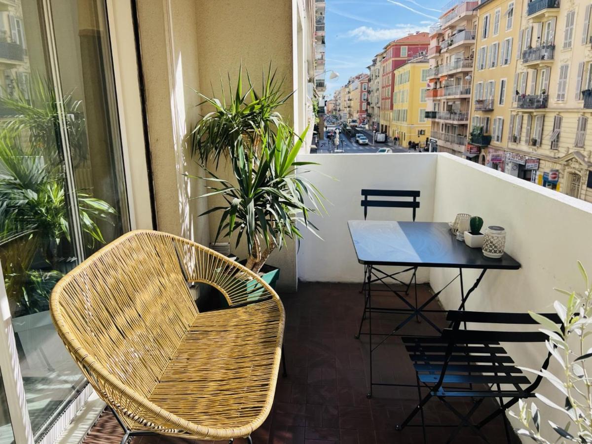 Quarto em Acomodações Particulares John Homestay In *