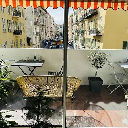 John Homestay Room In Nizza Exterior foto